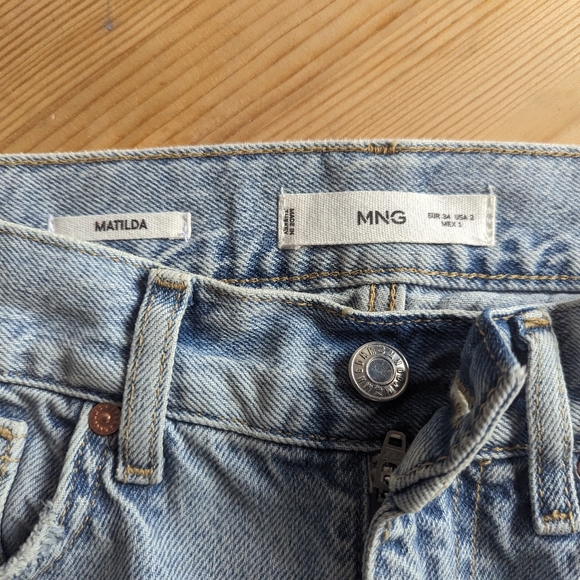 Mango Straight Lightwash Jeans - Picture 3 of 3